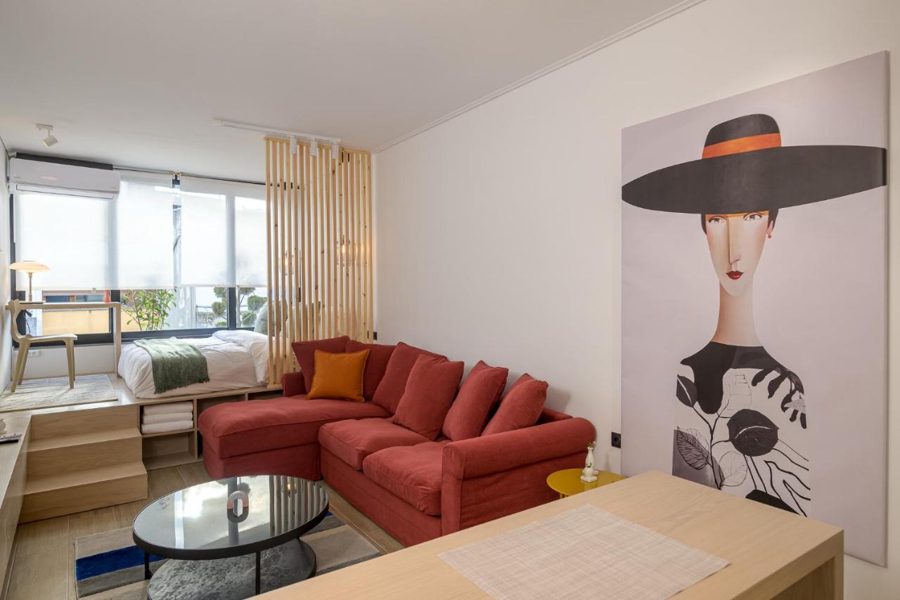 Madam Apartments - Elegant, Cozy, Comfortable, Central Ioannina Buitenkant foto