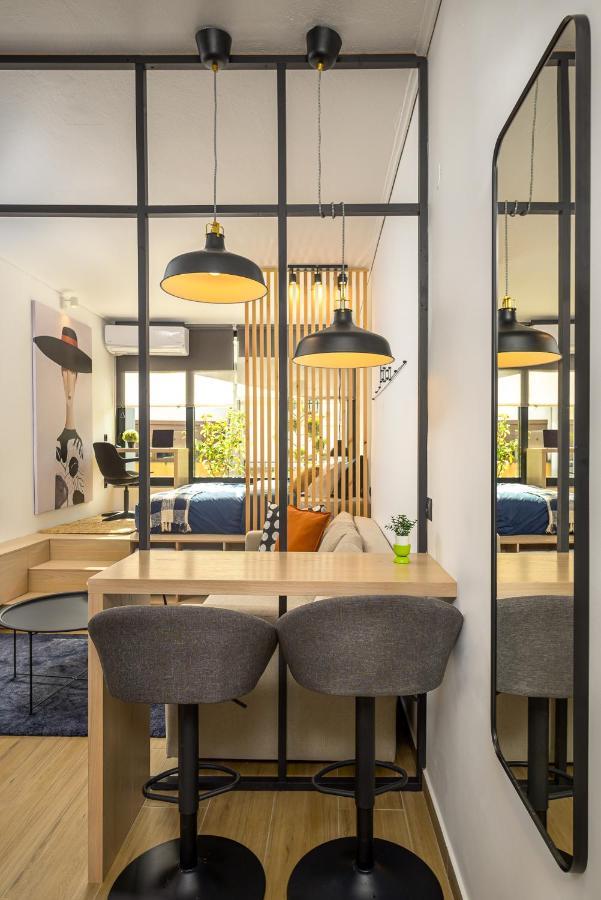 Madam Apartments - Elegant, Cozy, Comfortable, Central Ioannina Buitenkant foto