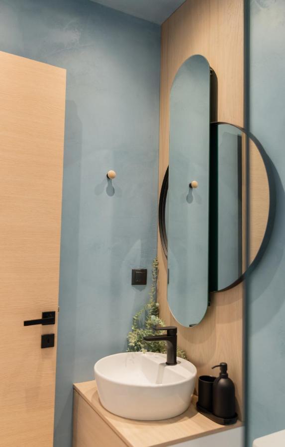 Madam Apartments - Elegant, Cozy, Comfortable, Central Ioannina Buitenkant foto
